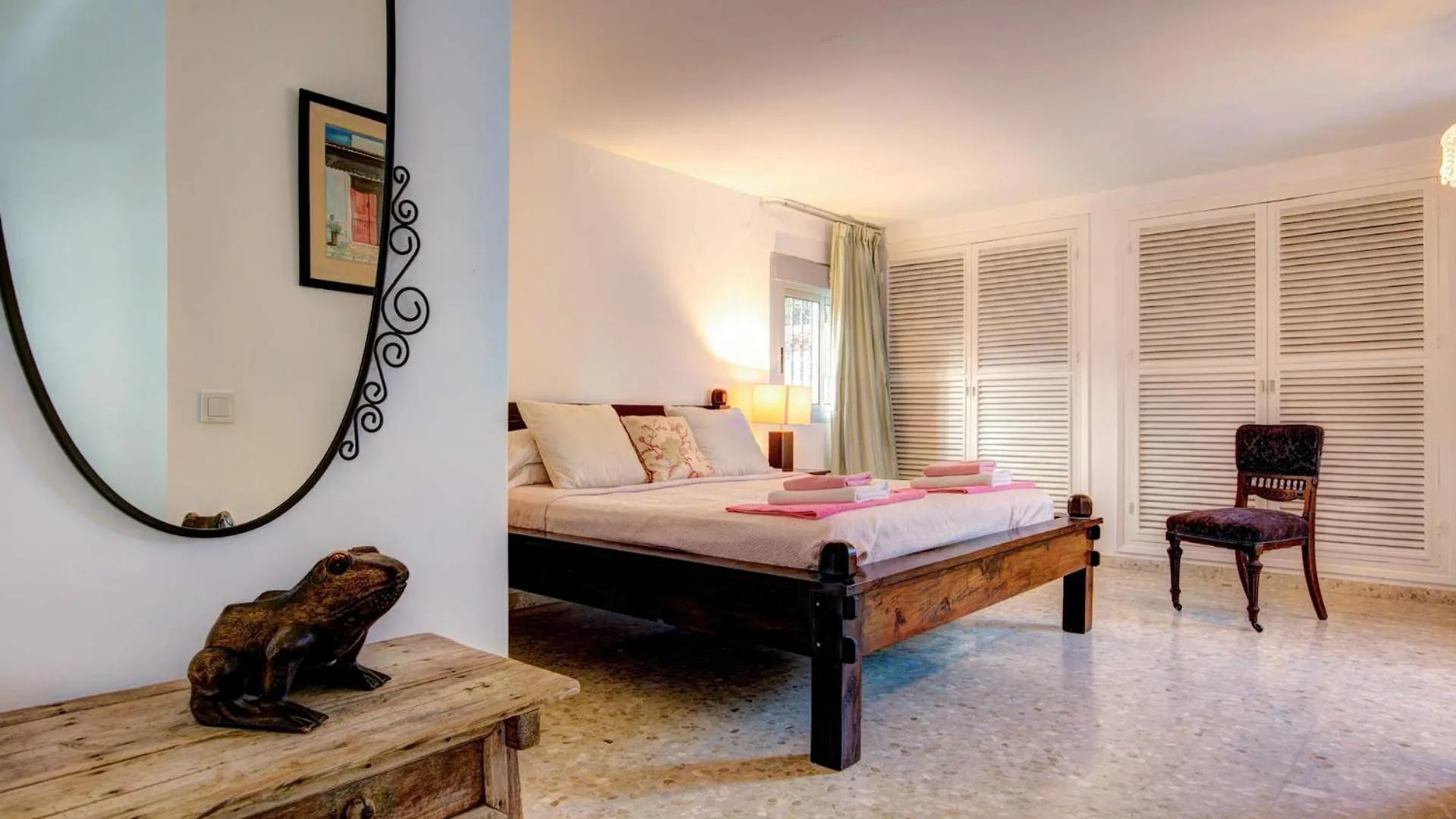 Sunshine Laughter & Sea Views Villa Lloret de Mar Feriehus