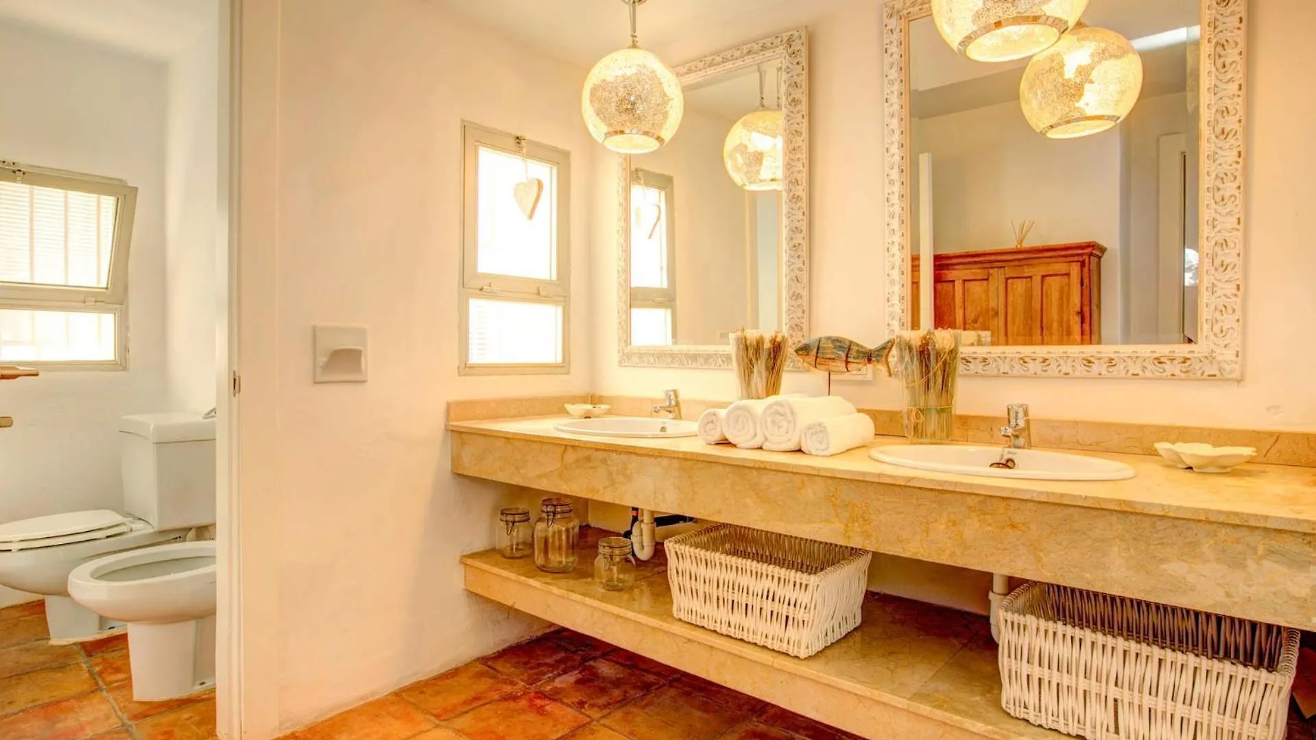 Sunshine Laughter & Sea Views Villa Lloret de Mar 0*,  Spanien